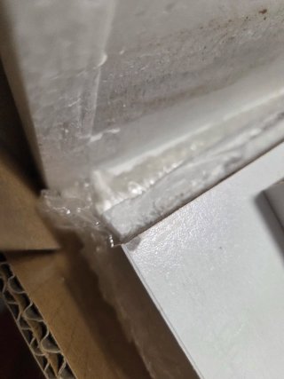 Mesita de noche o mesa auxiliar nueva