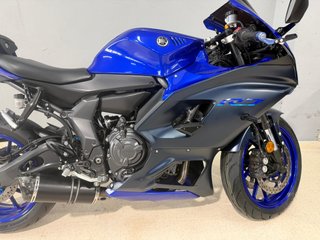 Yamaha R7 Sportbike Manual