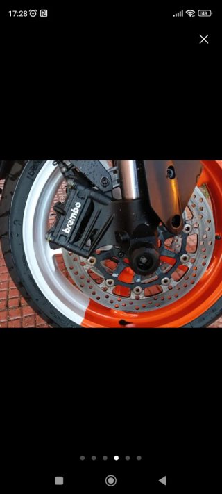 KTM 990 Supermoto Naranja y Blanca