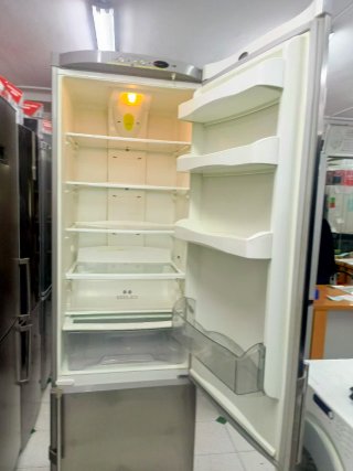 Nevera combi marca Fagor 200/60 A+ con garantía