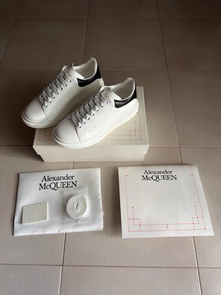 Sneakers Alexander McQueen Oversize Bianco/Nero