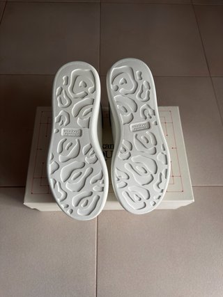 Sneakers Alexander McQueen Oversize Bianco/Nero