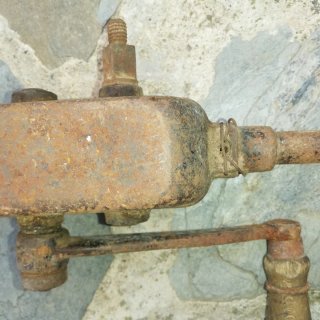 Antiguo taladro manual