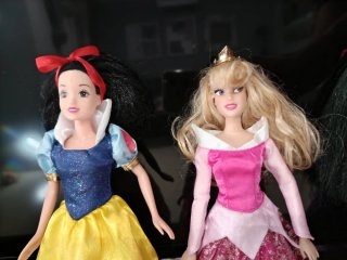 Lote 3 Principesse Disney: Aurora, Biancaneve, Esmeralda