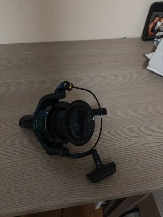 Carrete de pesca Daiwa 10000