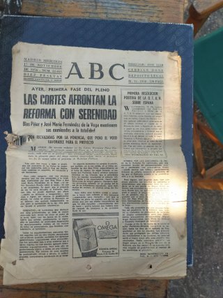 ABC Periódico Antiguo 17 Nov 1976
