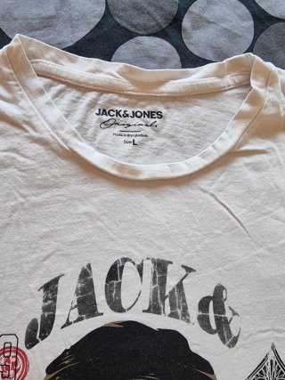 Camiseta Jack & Jones Talla L Calavera