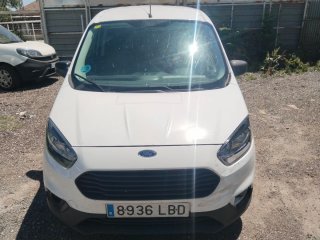 Ford Transit Courier 120.000 kilometros