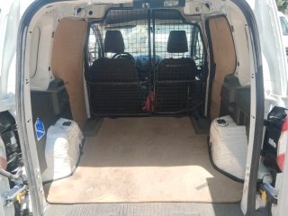Ford Transit Courier 120.000 kilometros