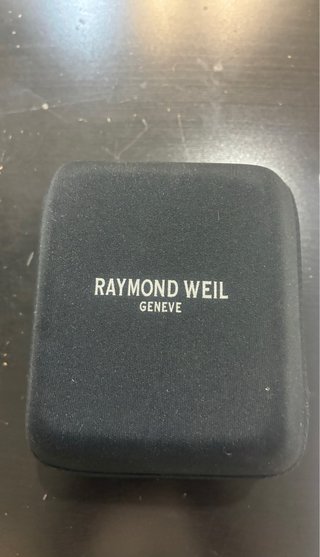 Reloj Raymond Weil Oro y Acero. de señora funciona