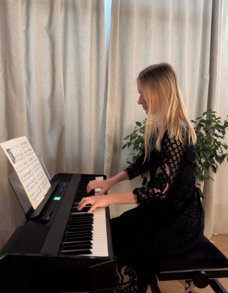 Clases de piano y solfeo