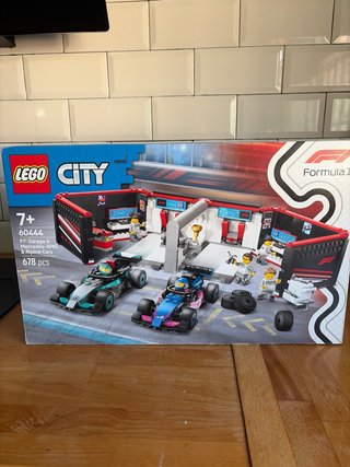 NUEVO SIN ESTRENAR,NO ABIERTO!Lego Formula 1 60444