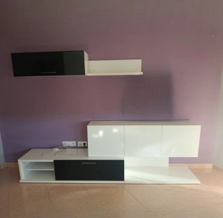 Mueble TV moderno blanco y negro
