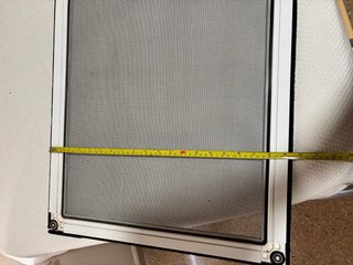 Mosquitera blanca para ventana