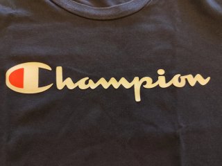 Camiseta Champion azul oscuro Talla M