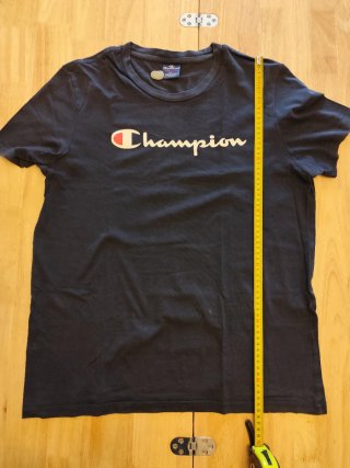 Camiseta Champion azul oscuro Talla M
