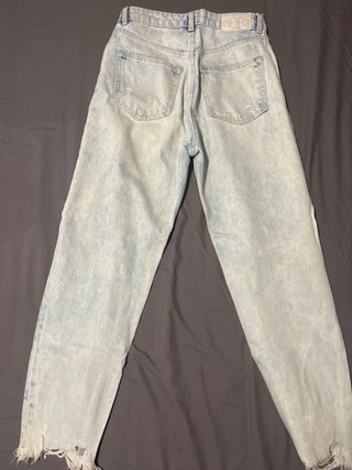 Pantalones vaqueros Bershka desgastados