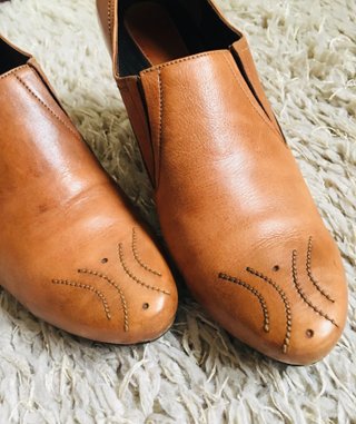 Zapatos cuña piel camel talla 40