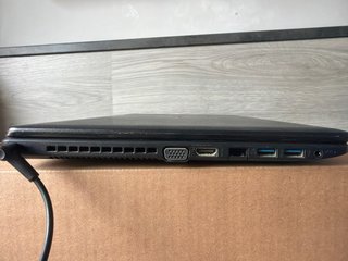 Ordenador ASUS Negro