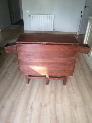 Mesa abatible de madera de herencia( pesa)