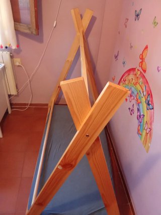 Cama Montessori Madera