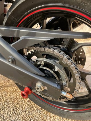 Yamaha YZF R3 Negra y Roja