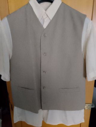 Traje de caballero gris completo