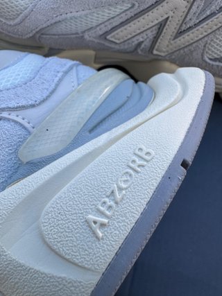 Sapatilhas New Balance 9060 Quartz Grey