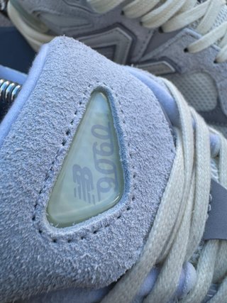 Sapatilhas New Balance 9060 Quartz Grey