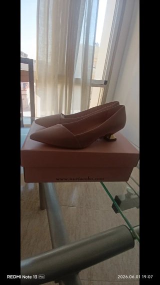 Nuria Cabo Zapatos Salón Beige/Rosa
