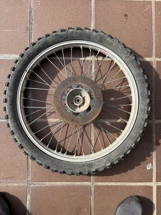 Rueda Delantera Suzuki DR Big