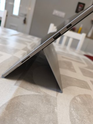 Microsoft Surface Pro 7 128GB 8GB RAM Gris