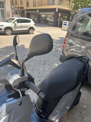Peugeot Tweet 125 GT 2024 Gris