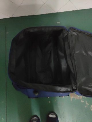 Maleta de viaje azul