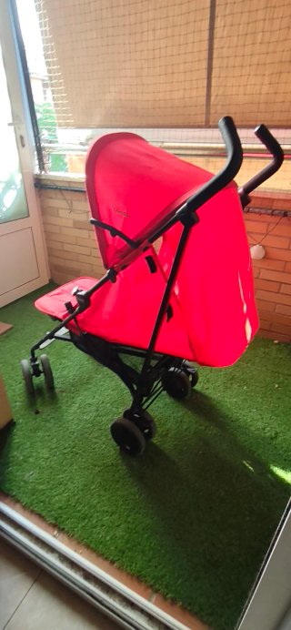 Cochecito de bebé Chicco rojo