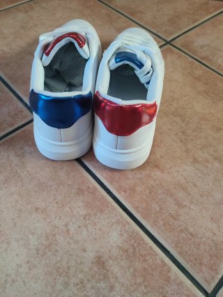 Zapatillas deportivas blancas talla 40