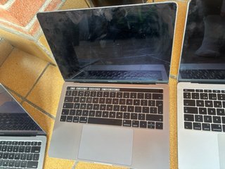 MacBook per parti