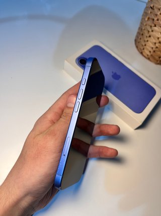 iPhone 16 94% Batteria ORIGINALE Blu