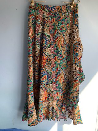 Falda larga SHEIN estampada boho Talla XL