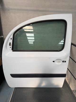 Puerta Delantera Derecha Kangoo