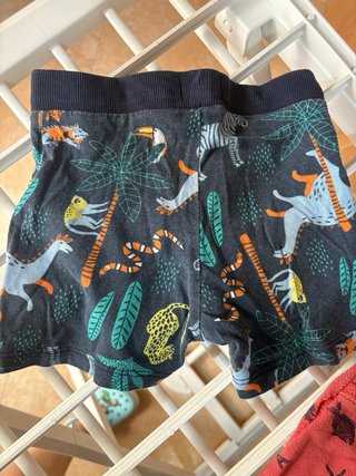 2 Pantalones cortos niño Talla 74 cm