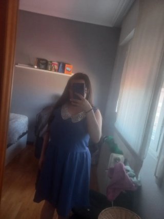 Vestido azul verano con encaje