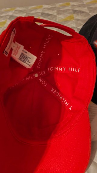 Lote 3 Gorras Tommy Hilfiger, Star Wars, adidas