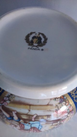 Macetero antiguo chino de la marca Panda