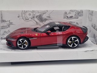 FERRARI 12Cilindri 12V 830CV - Burago - Scala 1/24