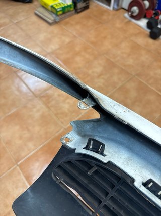 Rejilla frontal Peugeot 206