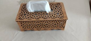Caja de madera decorada