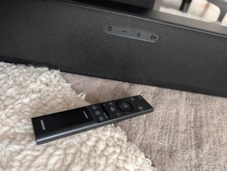 Barra de Sonido Samsung HW-Q700B Negra