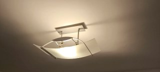 Lámpara de techo moderna gris y blanca