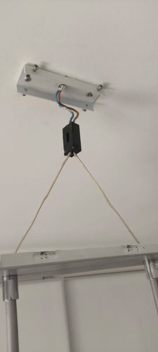 Lámpara de techo moderna gris y blanca